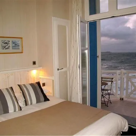 Le Beaufort Hotel